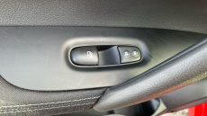 Nissan Qashqai 1.3 DiG-T Acenta Premium 5dr Petrol Hatchback